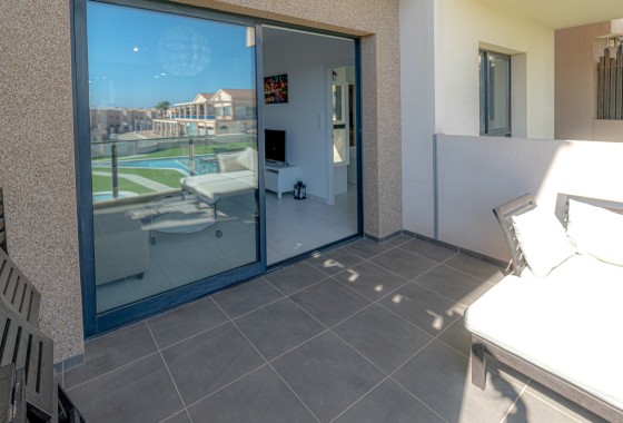 Venta - Apartamento / Piso -
La Zenia