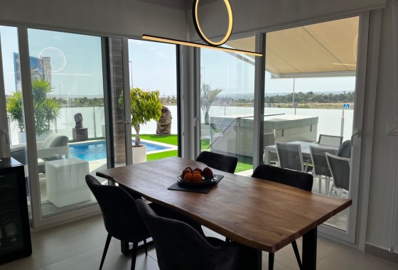 Sprzedaż - Willa wolnostojąca -
Orihuela - Entre Naranjos Vistabella Golf