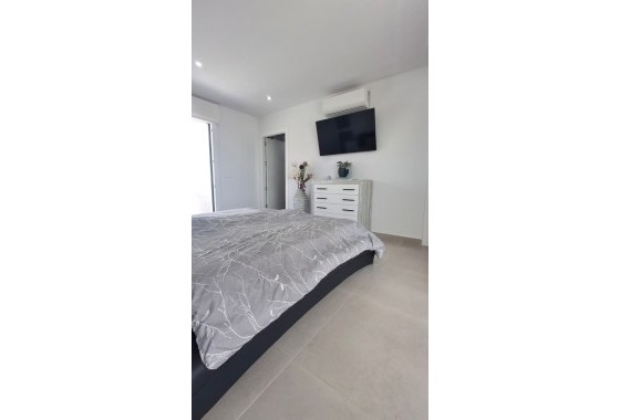 Sprzedaż - Willa wolnostojąca -
Orihuela - Entre Naranjos Vistabella Golf