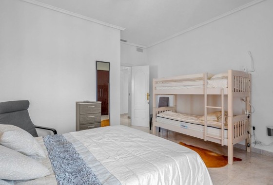 Revente - Villa Individuelle -
Rojales - La Marquesa