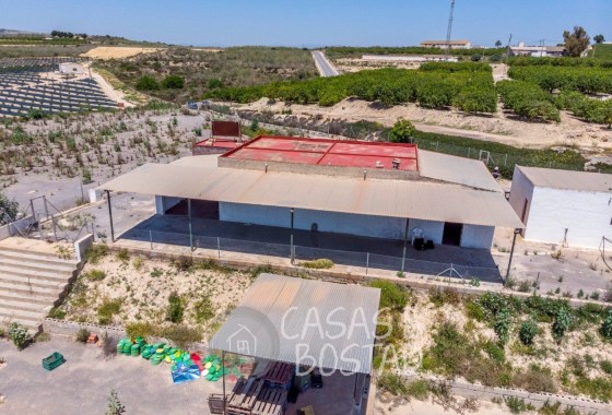 Venta - Finca / Casa de campo -
Los Montesinos