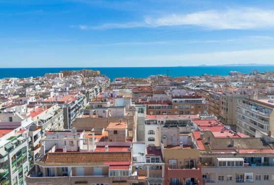 Herverkoop - Appartement / Flat -
Torrevieja - Playa del Cura