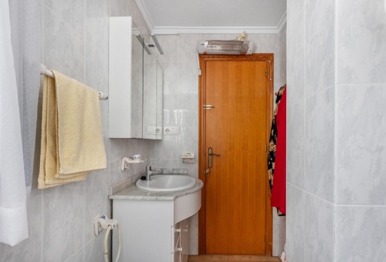Herverkoop - Appartement / Flat -
Torrevieja - Playa del Cura