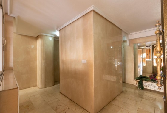 Herverkoop - Appartement / Flat -
Torrevieja - Playa del Cura