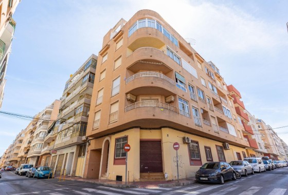 Herverkoop - Appartement / Flat -
Torrevieja - Playa del Cura