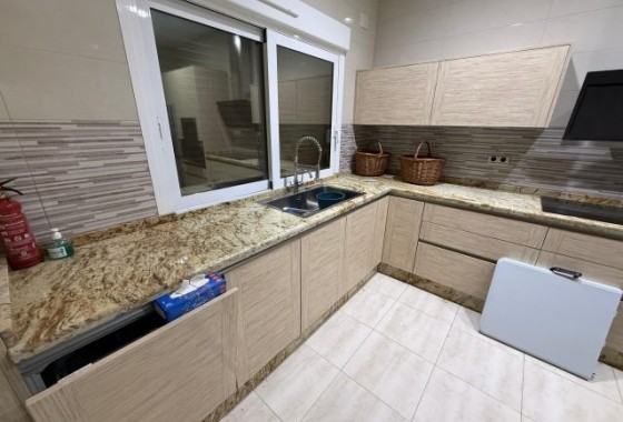 Resale - Freistehende Villa -
Pinoso