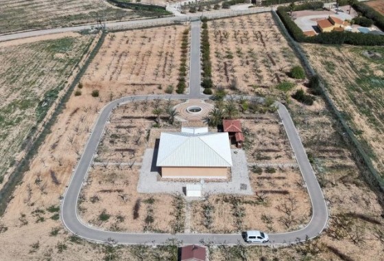 Resale - Freistehende Villa -
Pinoso