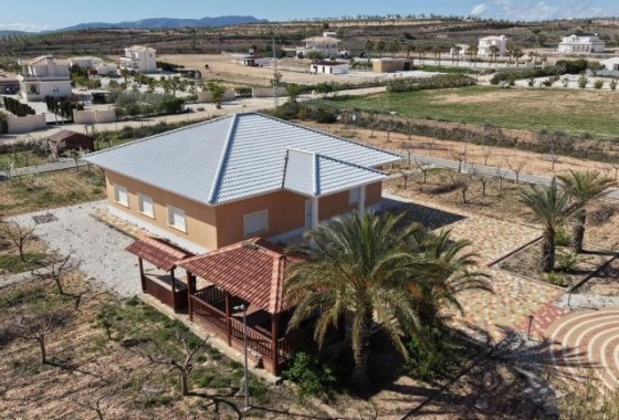 Resale - Freistehende Villa -
Pinoso