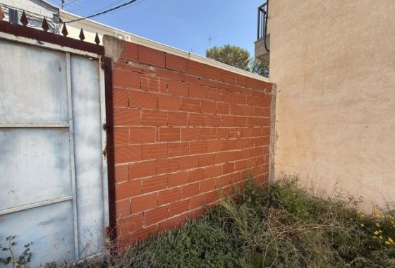 Sprzedaż - Działka / Grunt -
La Romana