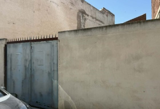 Sprzedaż - Działka / Grunt -
La Romana