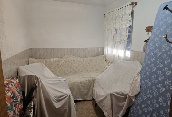 Herverkoop - Stadswoning -
Crevillente