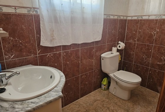 Herverkoop - Stadswoning -
Crevillente