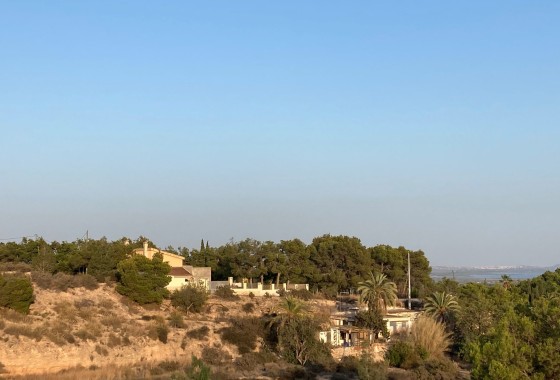 Sprzedaż - Apartament / Mieszkanie -
Torrevieja - Centro