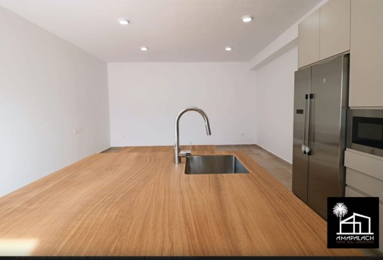 Revente - Appartement -
Torrevieja - Aguas Nuevas