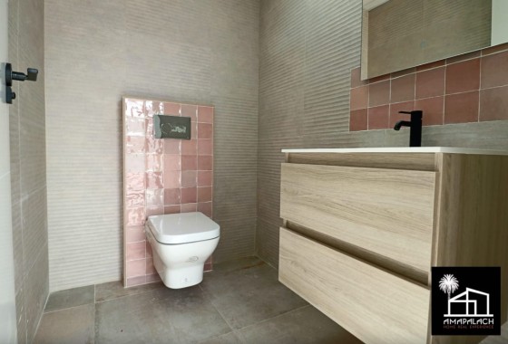 Revente - Appartement -
Torrevieja - Aguas Nuevas