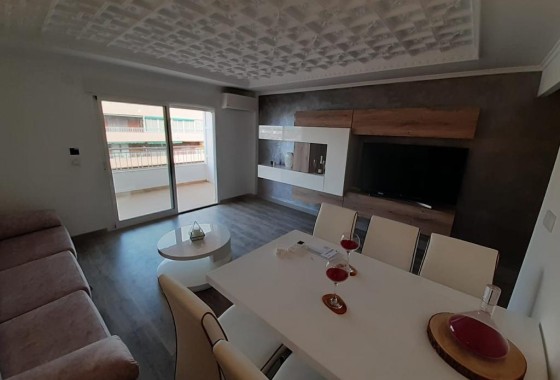 Revente - Appartement -
Torrevieja - Playa del Acequión