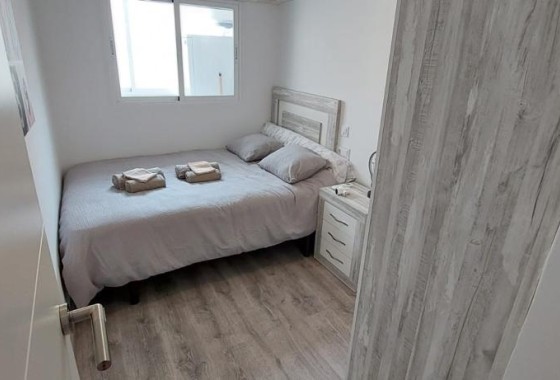 Revente - Appartement -
Torrevieja - Playa del Acequión