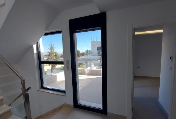 Revente - Villa -
Torrevieja - Los Balcones