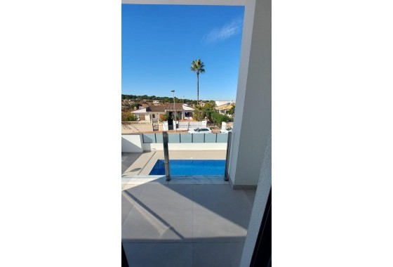 Revente - Villa -
Torrevieja - Los Balcones