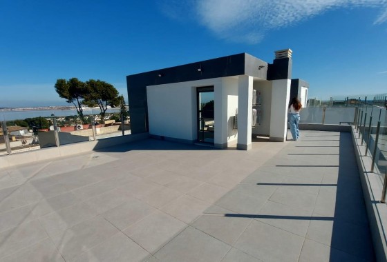Revente - Villa -
Torrevieja - Los Balcones