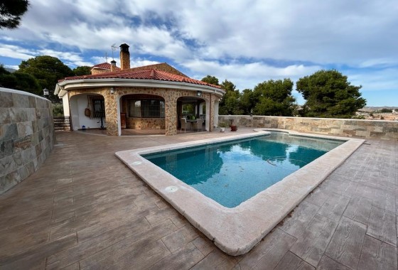 Sprzedaż - Apartament / Mieszkanie -
Torrevieja - La Mata