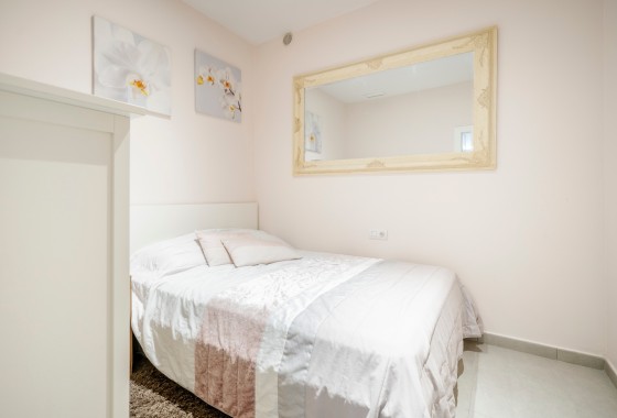 Venta - Chalet Independiente -
Torrevieja