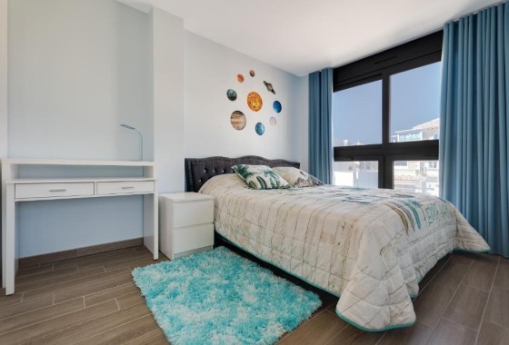 Venta - Chalet Independiente -
Torrevieja