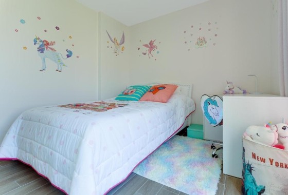 Venta - Chalet Independiente -
Torrevieja