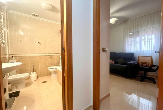 Herverkoop - Appartement / Flat -
Orihuela Costa