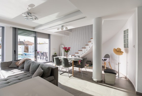 Sale - Apartment Flat -
Torrevieja - Los Locos
