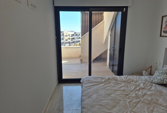 Herverkoop - Appartement / Flat -
Orihuela Costa - Playa Flamenca