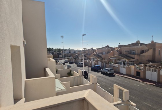 Resale - Stadthaus -
Torrevieja - Nueva Torrevieja - Aguas Nuevas