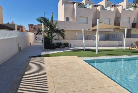 Resale - Stadthaus -
Torrevieja - Nueva Torrevieja - Aguas Nuevas