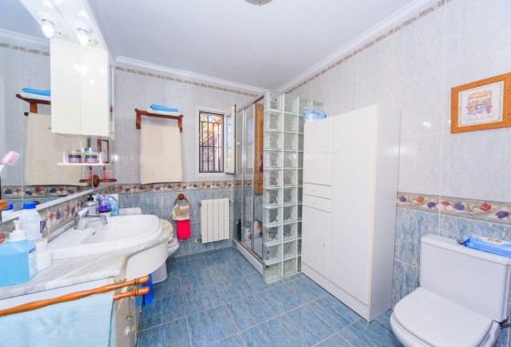 Herverkoop - Villa -
Torrevieja - Los Balcones