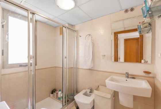 Resale - Wohnung / Appartement -
Torrevieja - Playa de los Locos