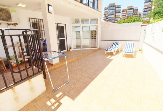 Sale - Apartment Flat -
Torrevieja - Centro - Muelle Pesquero