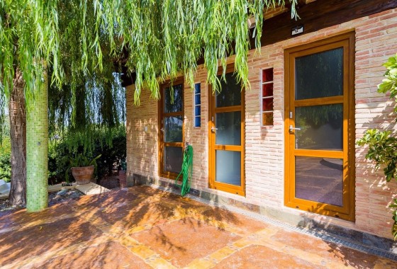 Herverkoop - Finca Landelijk pand -
Almoradí