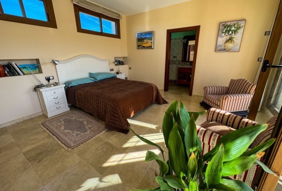 Venta - Finca Propiedad rural -
Orihuela