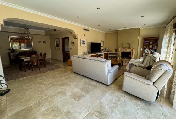 Venta - Finca Propiedad rural -
Orihuela