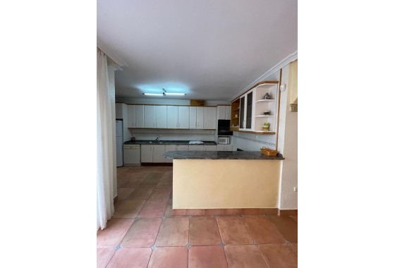 Herverkoop - Vrijstaande Villa -
Torrevieja