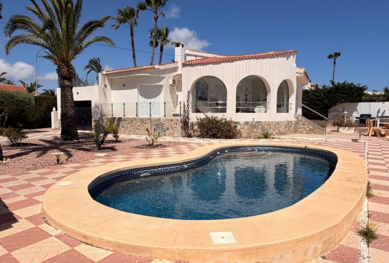 Herverkoop - Vrijstaande villa -
Ciudad Quesada - Rojales - Ciudad Quesada