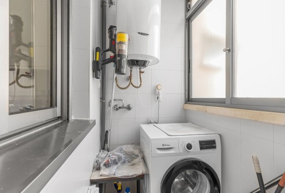 Herverkoop - Appartement / Flat -
Torrevieja - Playa de los Locos