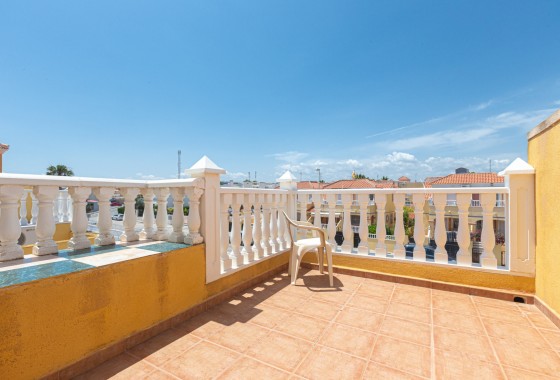Revente - Appartement -
Punta Prima