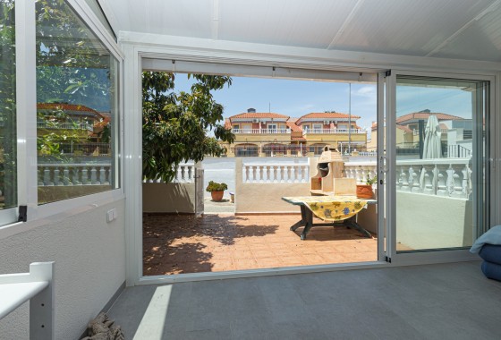 Revente - Appartement -
Punta Prima