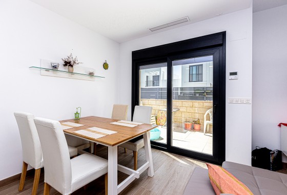 Venta - Chalet Independiente -
Ciudad Quesada - Rojales - Doña Pepa