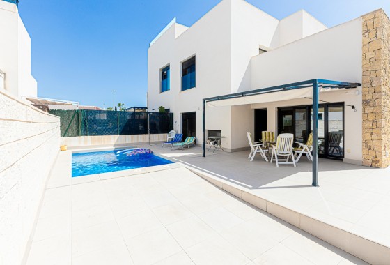 Venta - Chalet Independiente -
Ciudad Quesada - Rojales - Doña Pepa