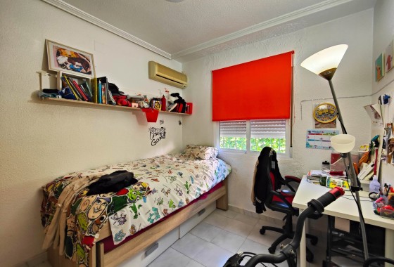 Resale - Townhouse -
San Miguel de Salinas