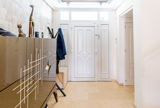 Herverkoop - Vrijstaande Villa -
La Mata