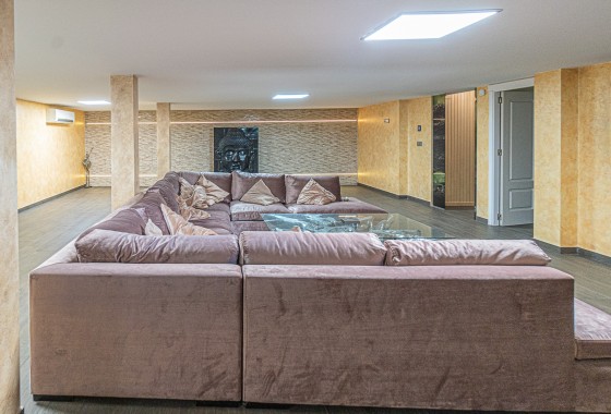 Herverkoop - Vrijstaande Villa -
La Mata