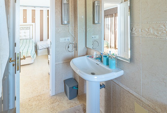 Herverkoop - Vrijstaande Villa -
La Mata